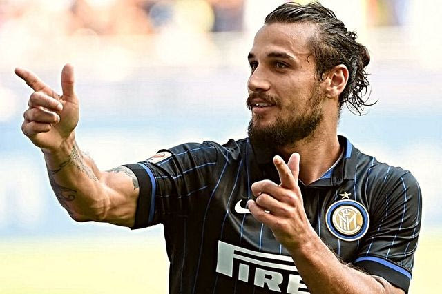 Ο Nτάνι Οσβάλντο παράτησε την μπάλα για να γίνει ροκ σταρ