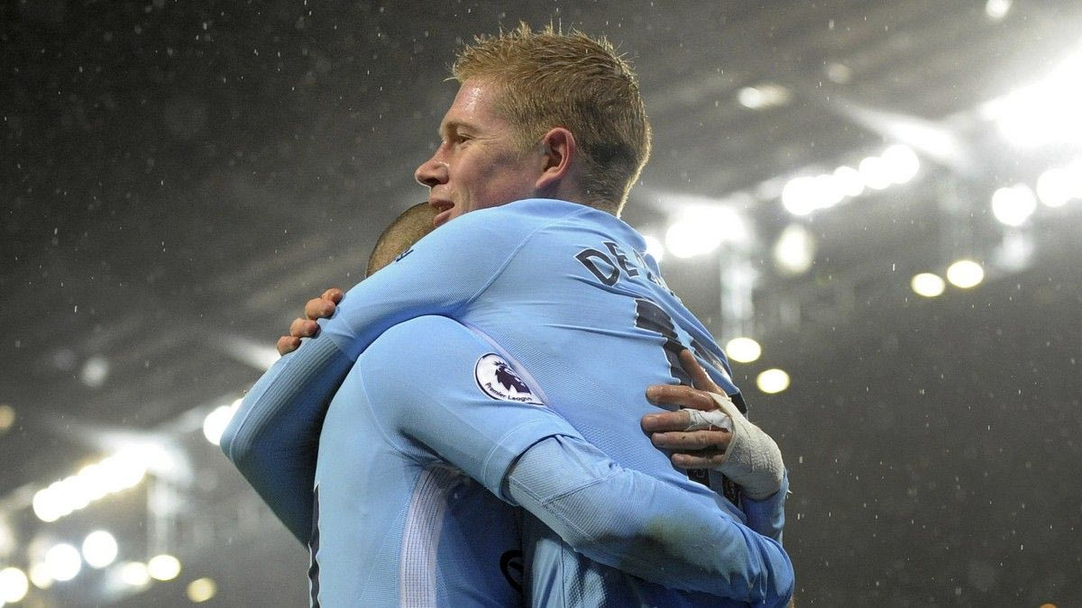 Η κορυφαία ενδεκάδα από παίκτες Λίβερπουλ και Μάντσεστερ Σίτι