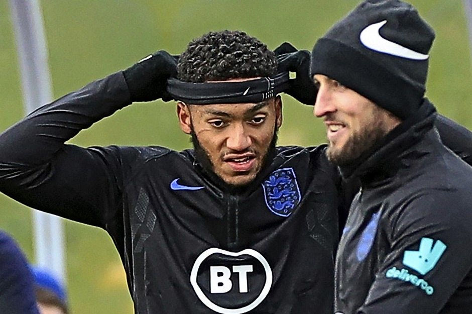 Ο Στέρλινγκ ‘σημάδεψε’ το μάτι του Γκόμεζ, όχι όμως και την Αγγλία