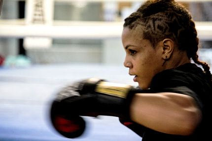 Η αδιανόητη αδικία εις βάρος της Χριστίνας Λιναρδάτου και άλλες ιστορίες