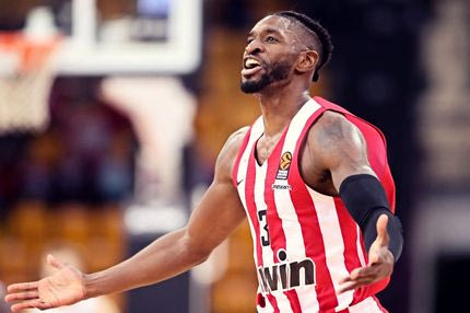 Ολυμπιακός-Ζαλγκίρις: Το τέλος του αγώνα ήταν η… αρχή της νίκης