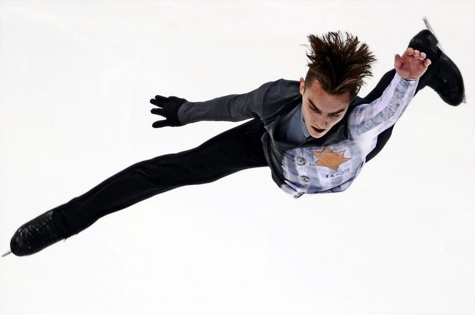 Ο αθλητής καλλιτεχνικού πατινάζ που ντύθηκε με κουρέλια από το Άουσβιτς