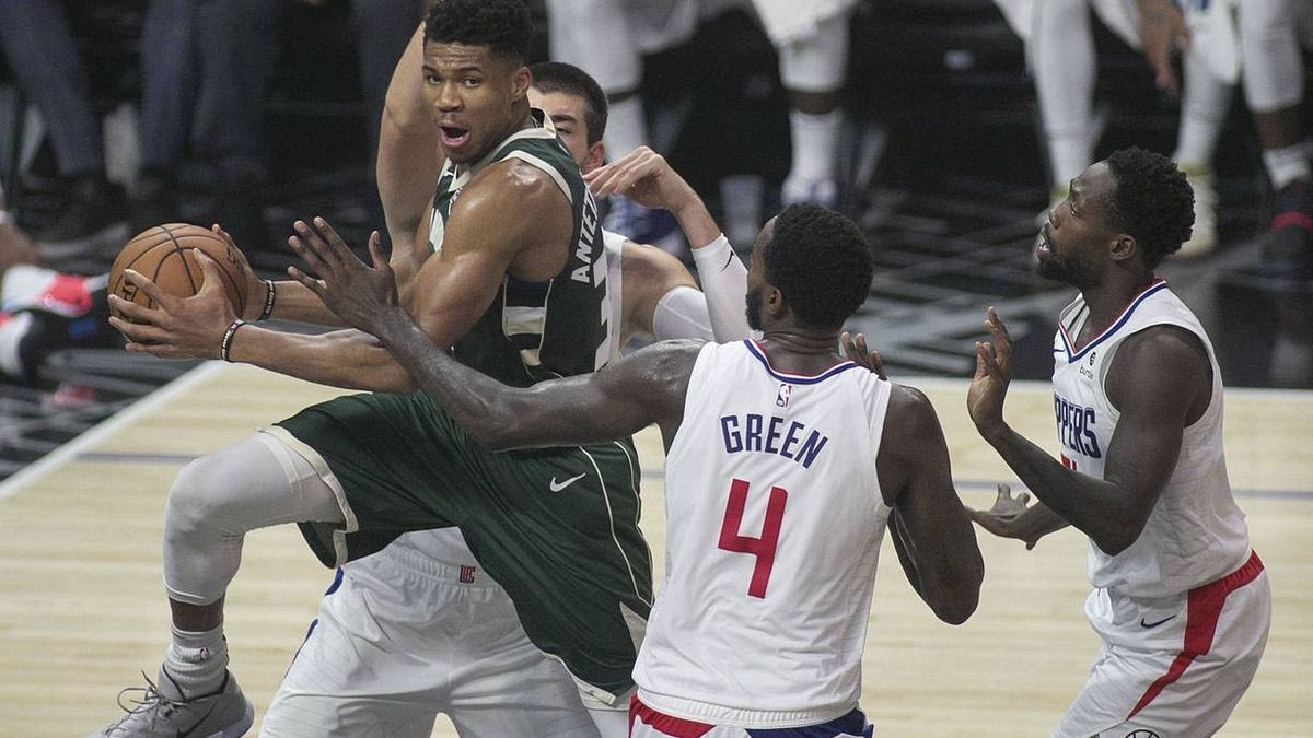 Θες να δεις τον Γιάννη και τους Μπακς από κοντά στο NBA Paris Game;