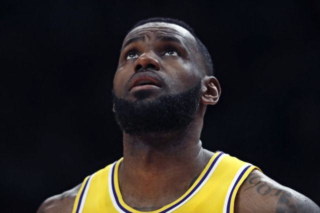 Τα κίνητρα του Λεμπρόν Τζέιμς στέλνουν για ύπνο το ‘load management’