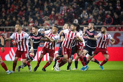 Το καλοκαίρι του Ολυμπιακού μέσα στον χειμώνα