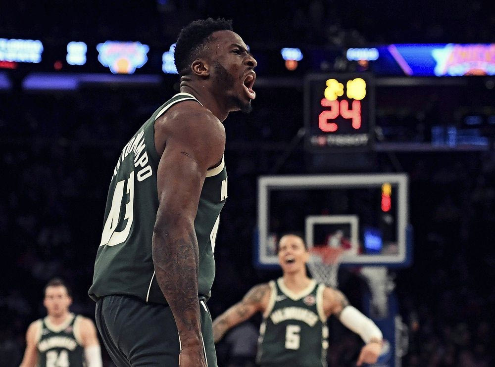 Ο Θανάσης γύρισε στη Νέα Υόρκη για να θυμίσει τι έχασαν οι Νικς