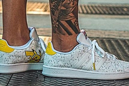 Τα νέα sneakers της adidas έχουν πρωταγωνιστή τον Πίκατσου