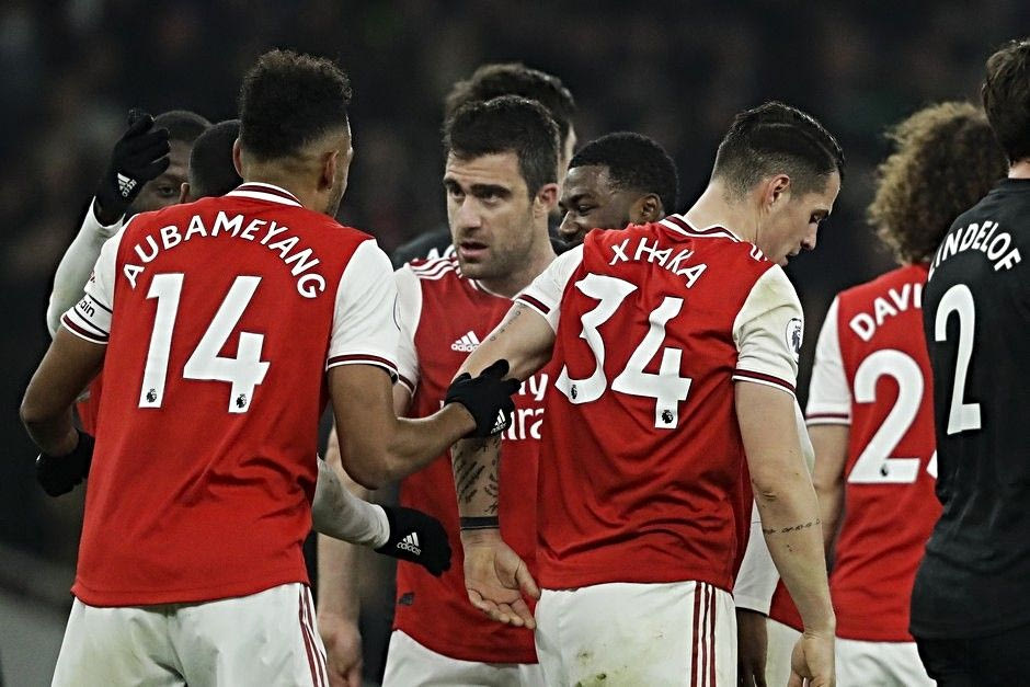 Ο Νιγηριανός που θα σώσει την Άρσεναλ μέσω mail (;)