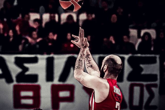 Ολυμπιακός-Φενέρμπαχτσε: Το ‘the shot’ του Σπανούλη ήρθε απέναντι σε 16