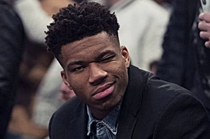 Ο ‘je m’ appelle Jean’ και οι Μπακς κάνουν διακοπές στο Παρίσι