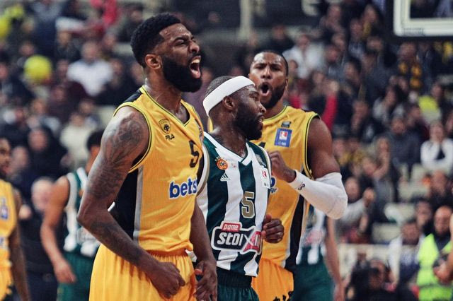 Matchday Κυριακή 5/1: Ο Κιθ Λάνγκφορντ το έκανε προσωπικό