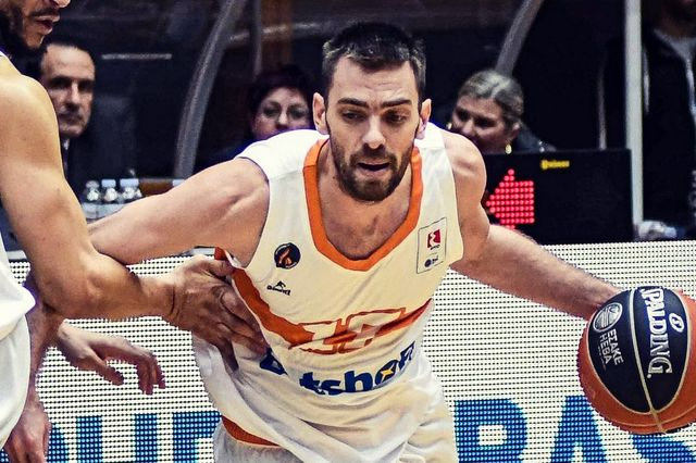 Basket League ημέρα 15η: Τα 10 τρίποντα του Μάντζαρη