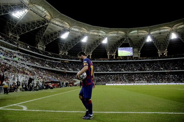 Η Μπαρτσελόνα έχει 3 εχθρούς εκ των έσω γι’ αυτό φέρνει Τσάβι