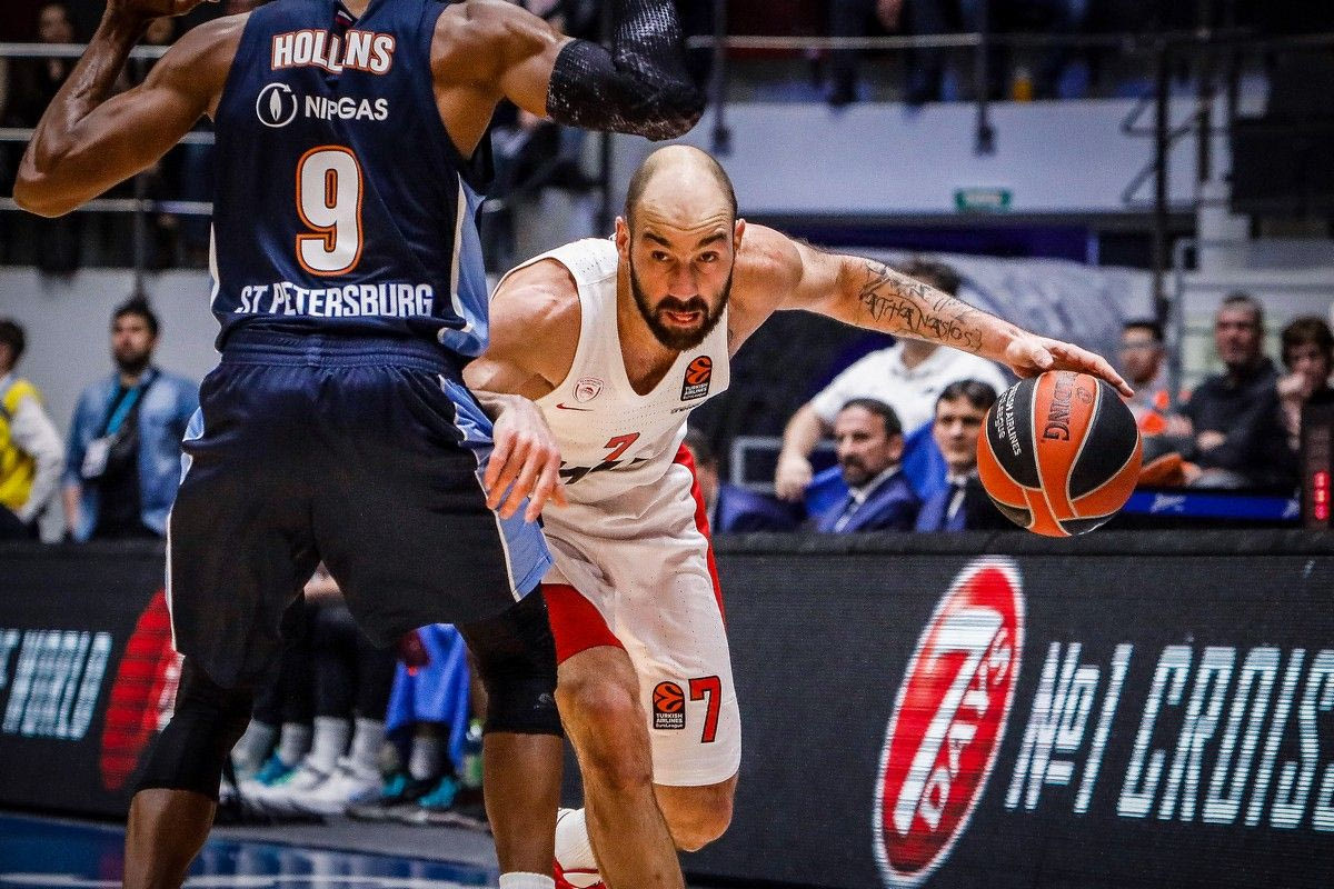 Ζενίτ-Ολυμπιακός: Ο Σπανούλης έχασε στο 3 εναντίον 12