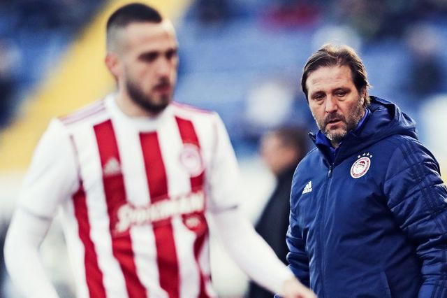 Ο Μαρτίνς δεν θα έπρεπε να είναι ακόμη στον Ολυμπιακό