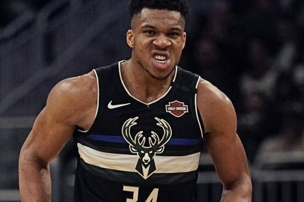 Ο Αντετοκούνμπο έκανε τον GM τη βραδιά της trade deadline και απέρριψε τον Χάρντεν