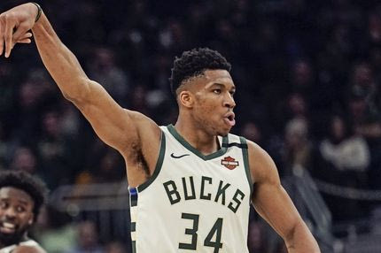 Ο first-time dad Αντετοκούνμπο ‘αγγίζει’ τον τίτλο του ΝΒΑ