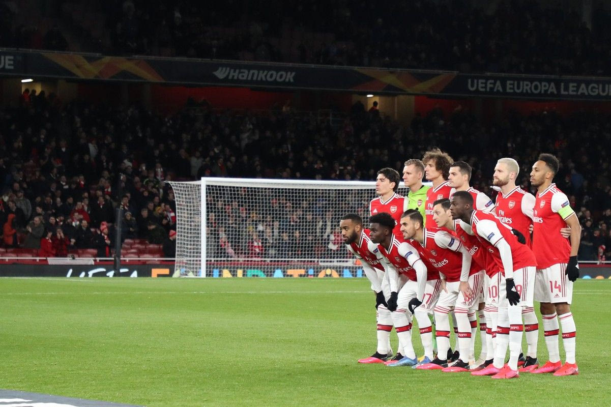 Άρσεναλ-Ολυμπιακός: Οι Άγγλοι ξέχασαν τα λογοπαίγνια στους τίτλους των ΜΜΕ