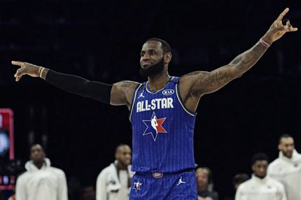 Ο Λεμπρόν Τζέιμς ανέλαβε κι επίσημα τις τύχες της Λίβερπουλ