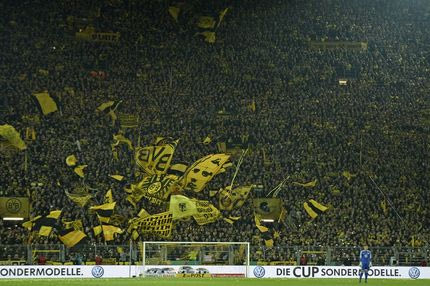 Το ‘κίτρινο τείχος’ φωνάζει παρών στην μάχη με τον κορονοϊό