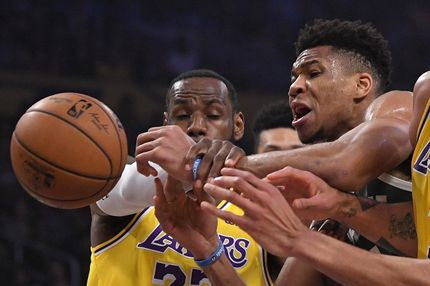 Μπακς-Λέικερς: Ο Αντετοκούνμπο πρέπει να κερδίζει και τους κάφρους οπαδούς