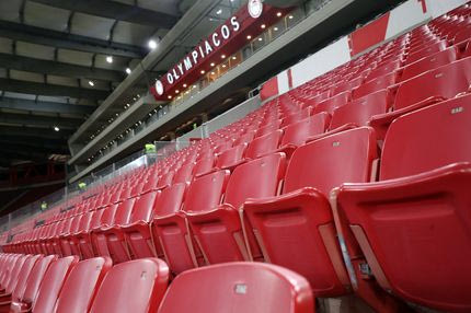 Ποια επαγγέλματα χάνουν χρήματα από το κλείσιμο των γηπέδων