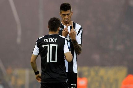 Ο Χατσερίντι παίζει ακόμα μπάλα, τρέχει και επιτίθεται σε αντιπάλους και διαιτητή