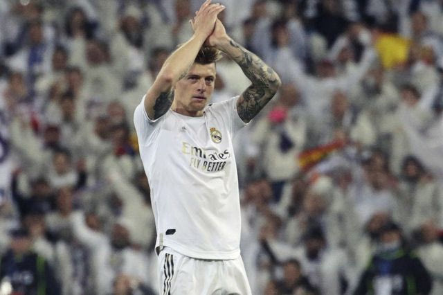 Ρεάλ-Μπαρτσελόνα: Ο Κρόος τόλμησε να κάνει τον ‘Μαραντόνα’