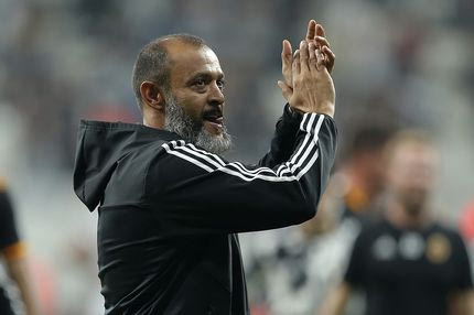 Νούνο Εσπίριτο Σάντο: Το ντέρμπι του Καλόπουλου και τα μπουζούκια