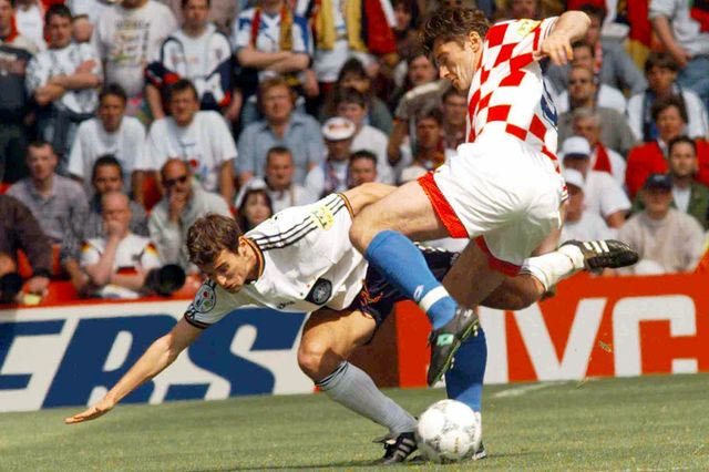 Euro ’96, ημέρα 8: Όταν ο Σούκερ ταπείνωσε τον Σμάιχελ
