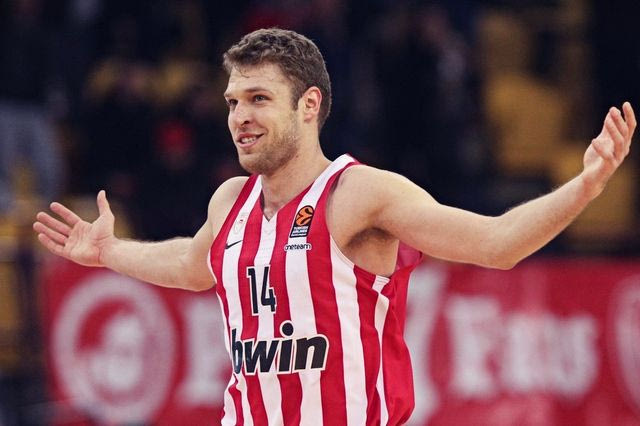 Ο Σάσο Βεζένκοφ είχε παίξει πολύ πριν από τον Σάσα στην Ελλάδα