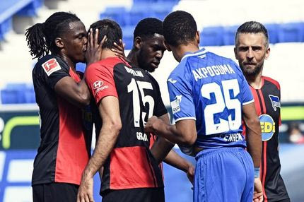 Οι ‘αντάρτες’ της Bundesliga που θέτουν σε κίνδυνο την επιτυχία του πειράματος