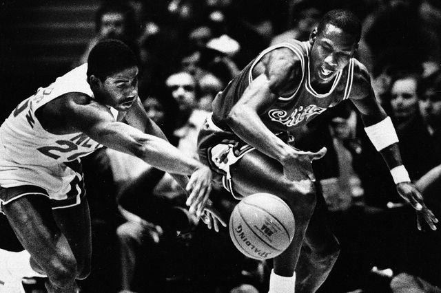 Μάικλ Τζόρνταν, ο πρώτος χορός