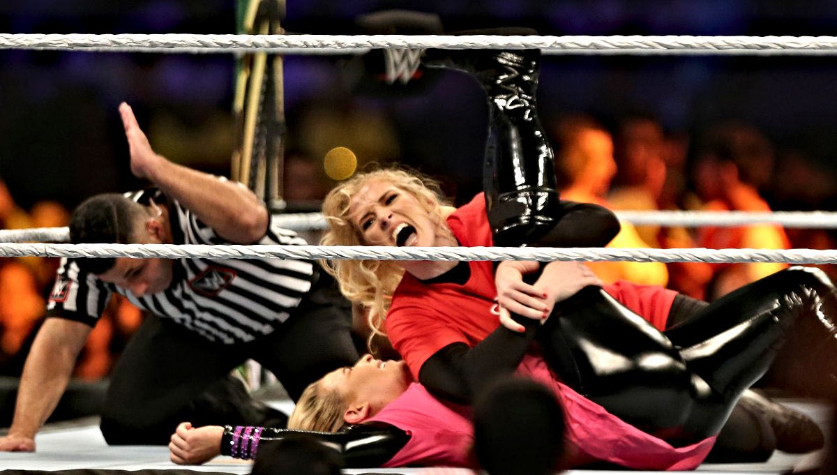 Το WWE βρήκε την ιδανική λύση για αγώνες με κοινό