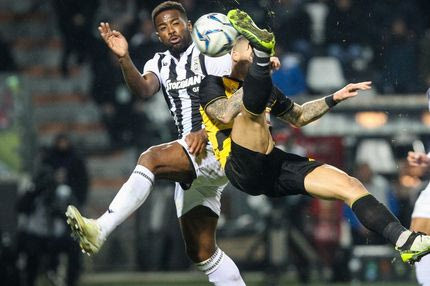 Το Contra.gr κάνει την σέντρα στα playoffs της Super League