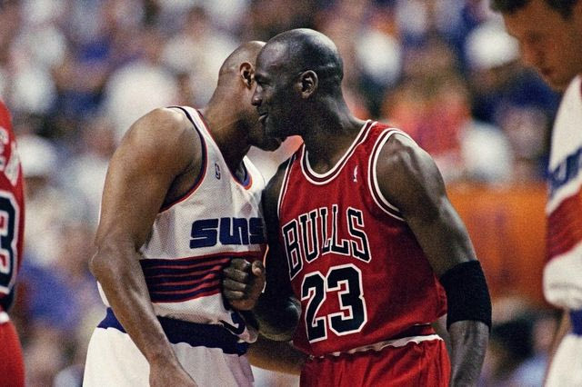 Οι συλλεκτικές κάρτες του ορθόδοξου ΝΒΑ που θα ‘έριχναν’ το ebay