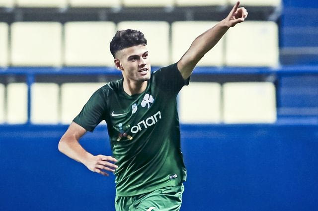 Ο Ολυμπιακός αρπάζει τους καλούς μικρούς Έλληνες με τρόπο και πλάνο