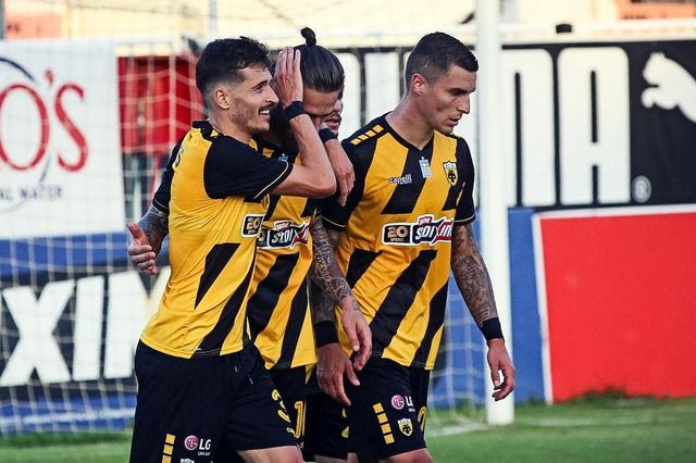 ΟΦΗ-ΑΕΚ: Αυτήν τη φορά είχε προπονητή