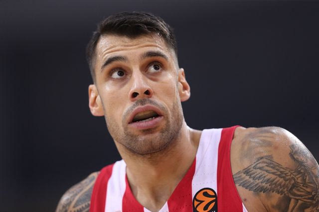 Ο Πρίντεζης βάφτισε κροκόδειλο τον Φαλ