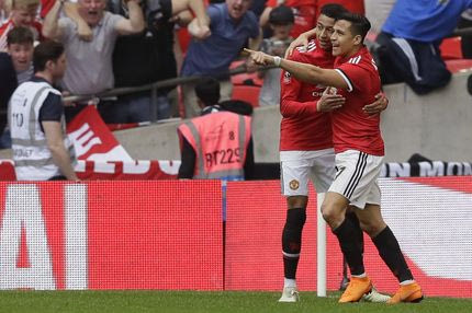 Η Μάντσεστερ Γιουνάιτεντ ‘σκοτώνει’ μισή ντουζίνα παίκτες για τα μάτια του Σάντσο