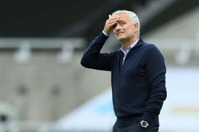 Ο Μουρίνιο κρέμεται απ’ την πρώην για να βγάλει την Τότεναμ στην Ευρώπη