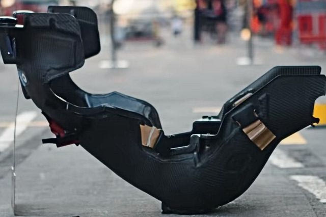 Η Mercedes αποδόμησε το κάθισμα των Χάμιλτον και Μπότας