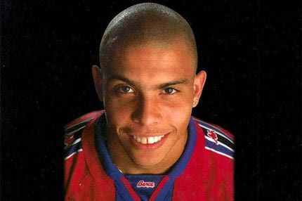 Ρονάλντο: η μεταγραφή-θρίλερ στην Μπαρτσελόνα