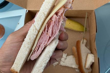 Τα 65 δολάρια για σάντουιτς και μπανάνα έπεσαν βαριά στο στομάχι των παικτών του MLS