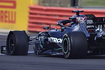 Του Χάμιλτον του αρκεί η προσευχή για να τερματίζει άνευ ελαστικού