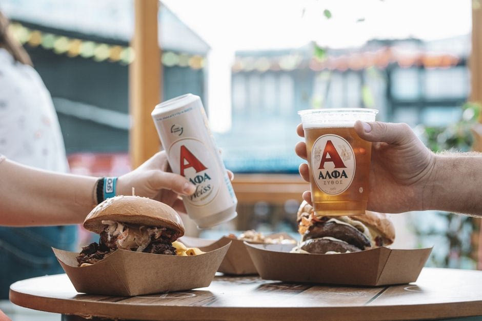 Η αιώνια αναζήτηση της μπύρας που θα απογειώσει το γεύμα σου