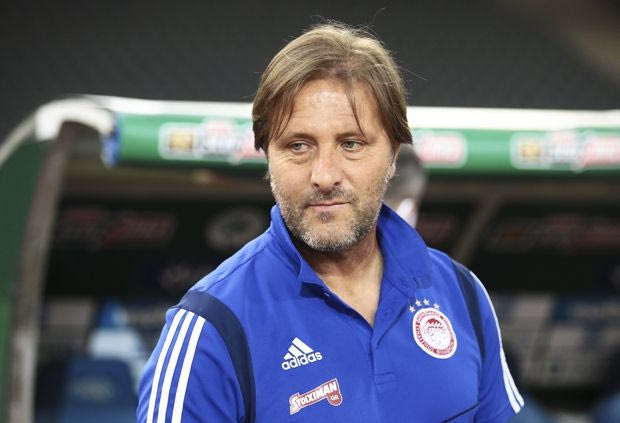 Ο Μαρτίνς ξέρει ότι ο Ολυμπιακός πονάει αριστερά