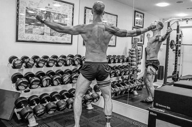 Ο Τζο Χαρτ θέλει να δελεάσει τη νέα του ομάδα με το κορμί του