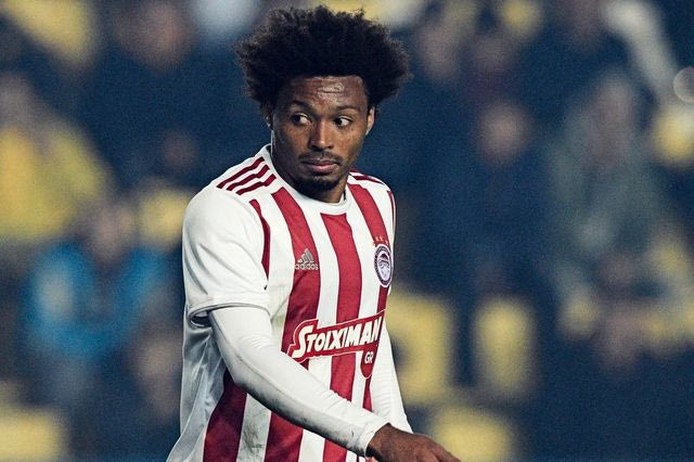 Μπρούνο, ο 10ος επιβάτης στο δρομολόγιο Ολυμπιακός – Άρης επί Καρυπίδη