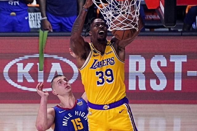 Ο ‘κρυπτονίτης’ Χάουαρντ και η ζόνα-αγκρεσίβα των Χιτ